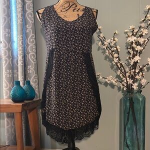 Catch Me Boutique Floral and Lace Mixed Media Slip Dress